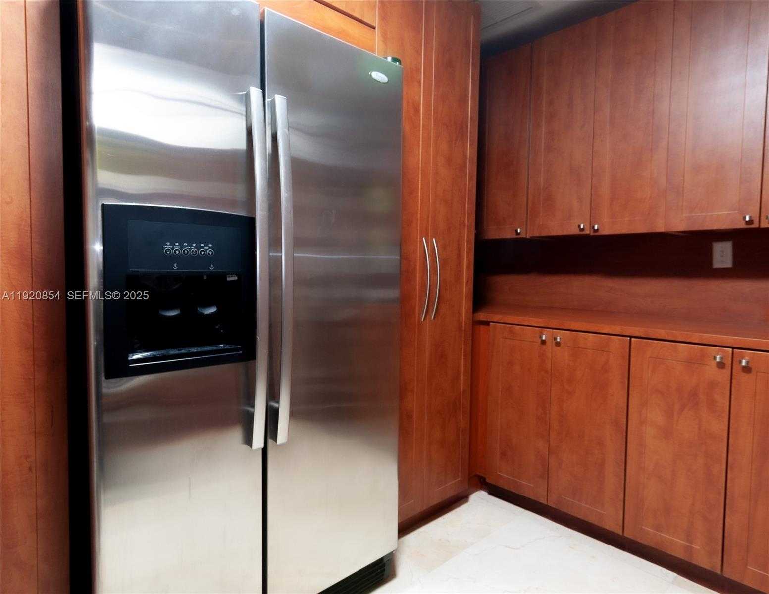 Small Image of 6384 SOUTH WEST 31ST ST, Miami Number 14