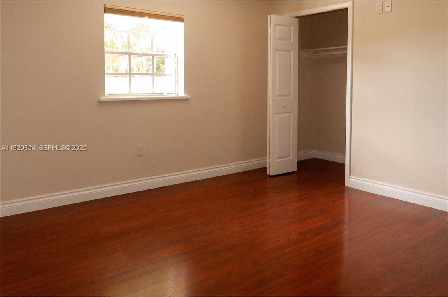 Small Image of 6384 SOUTH WEST 31ST ST, Miami Number 21