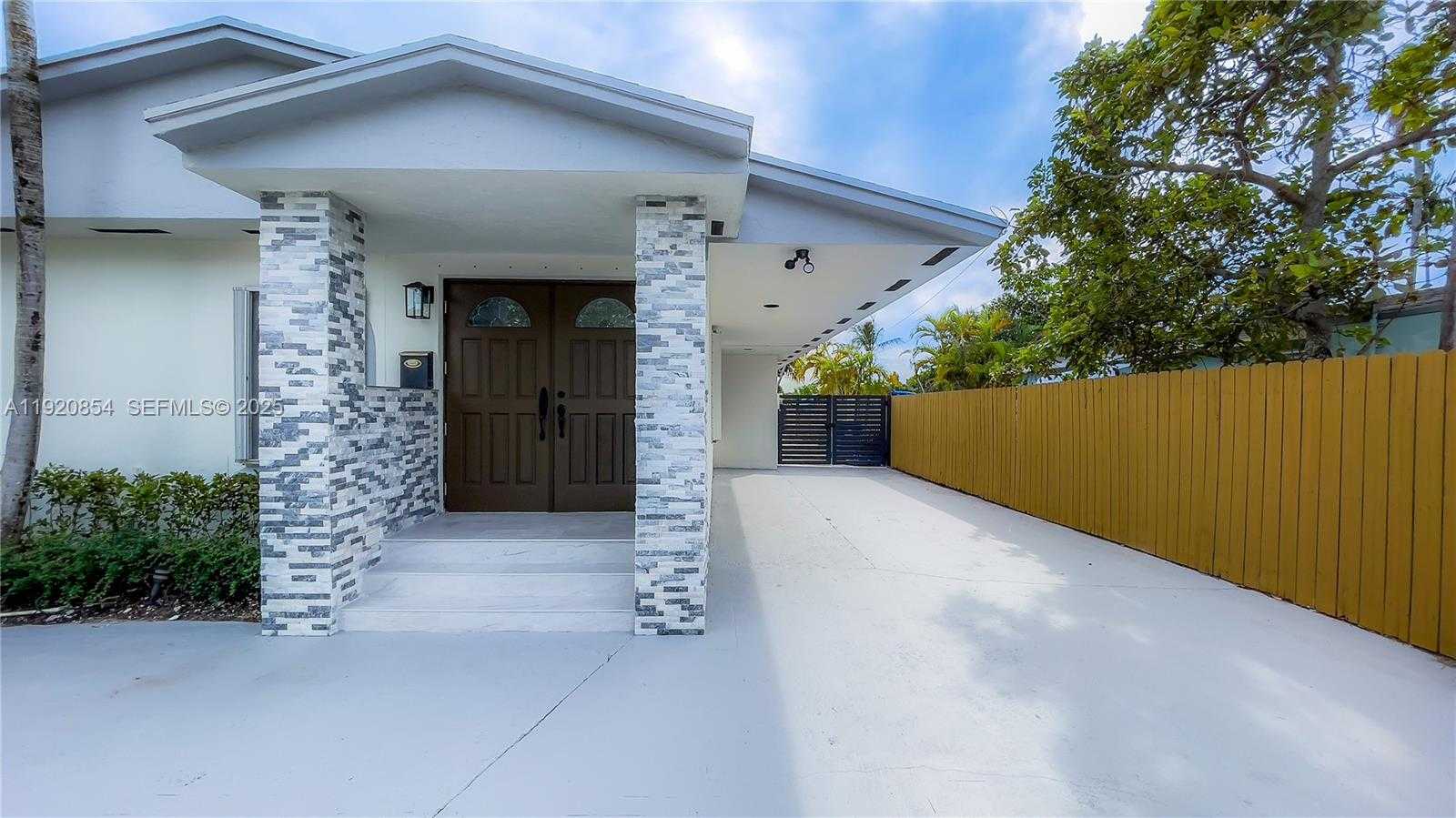 Small Image of 6384 SOUTH WEST 31ST ST, Miami Number 28