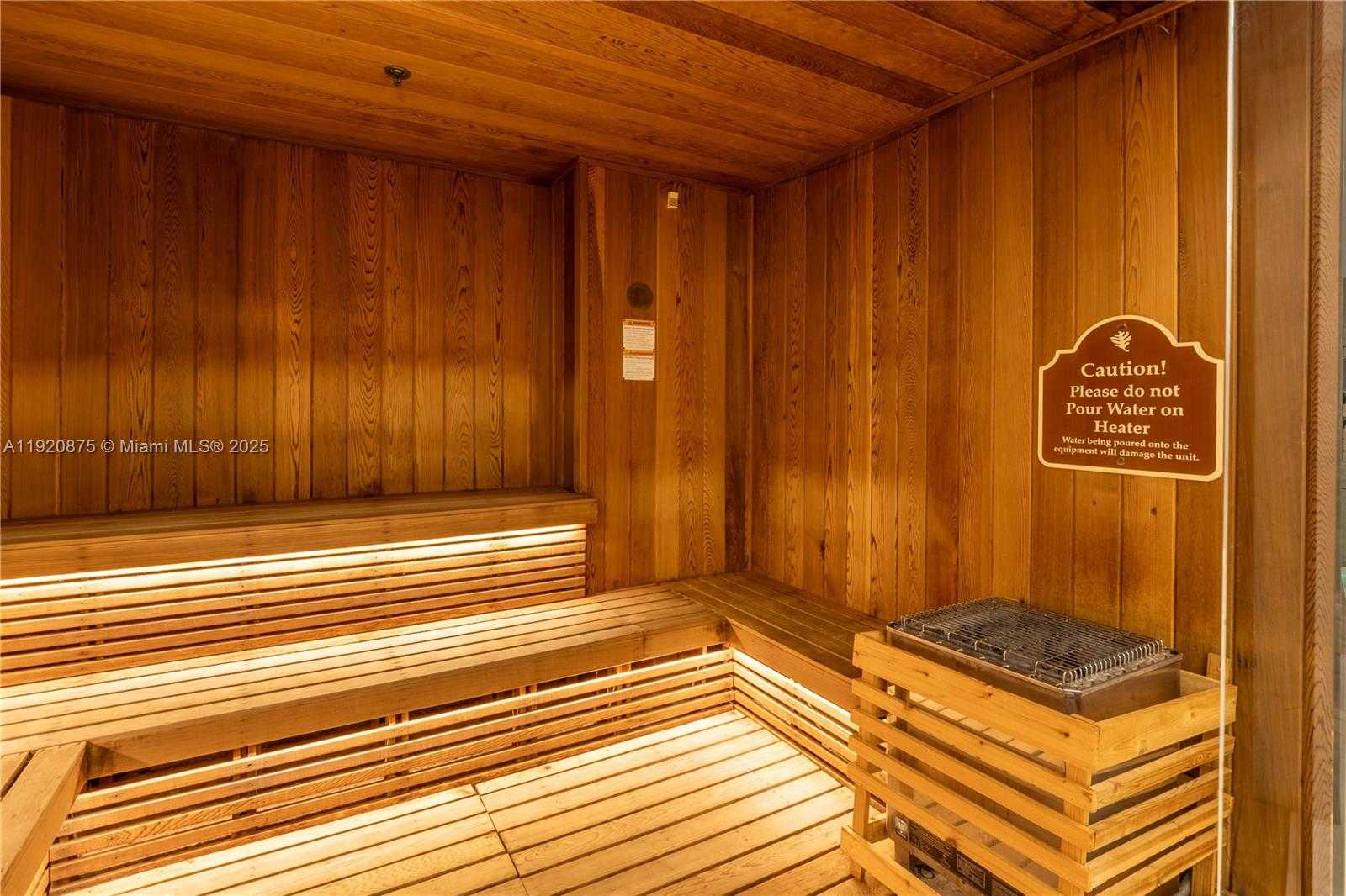 Small Image of 1010 BRICKELL AVE #4207, Miami Number 40