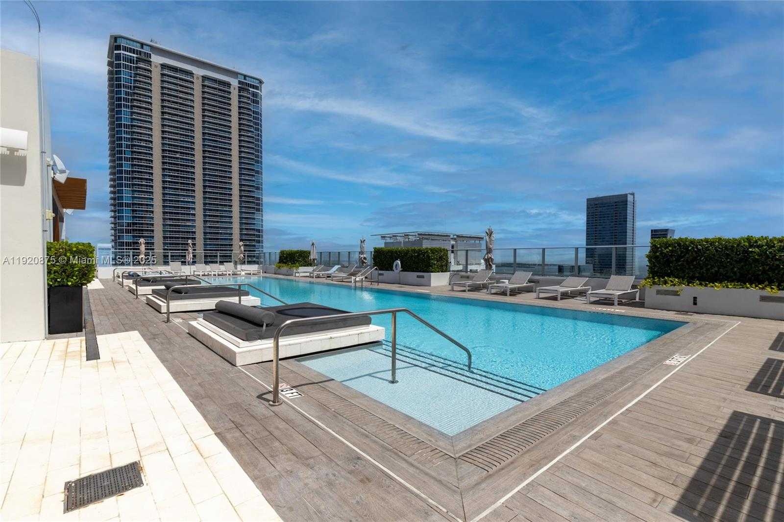 Small Image of 1010 BRICKELL AVE #4207, Miami Number 44