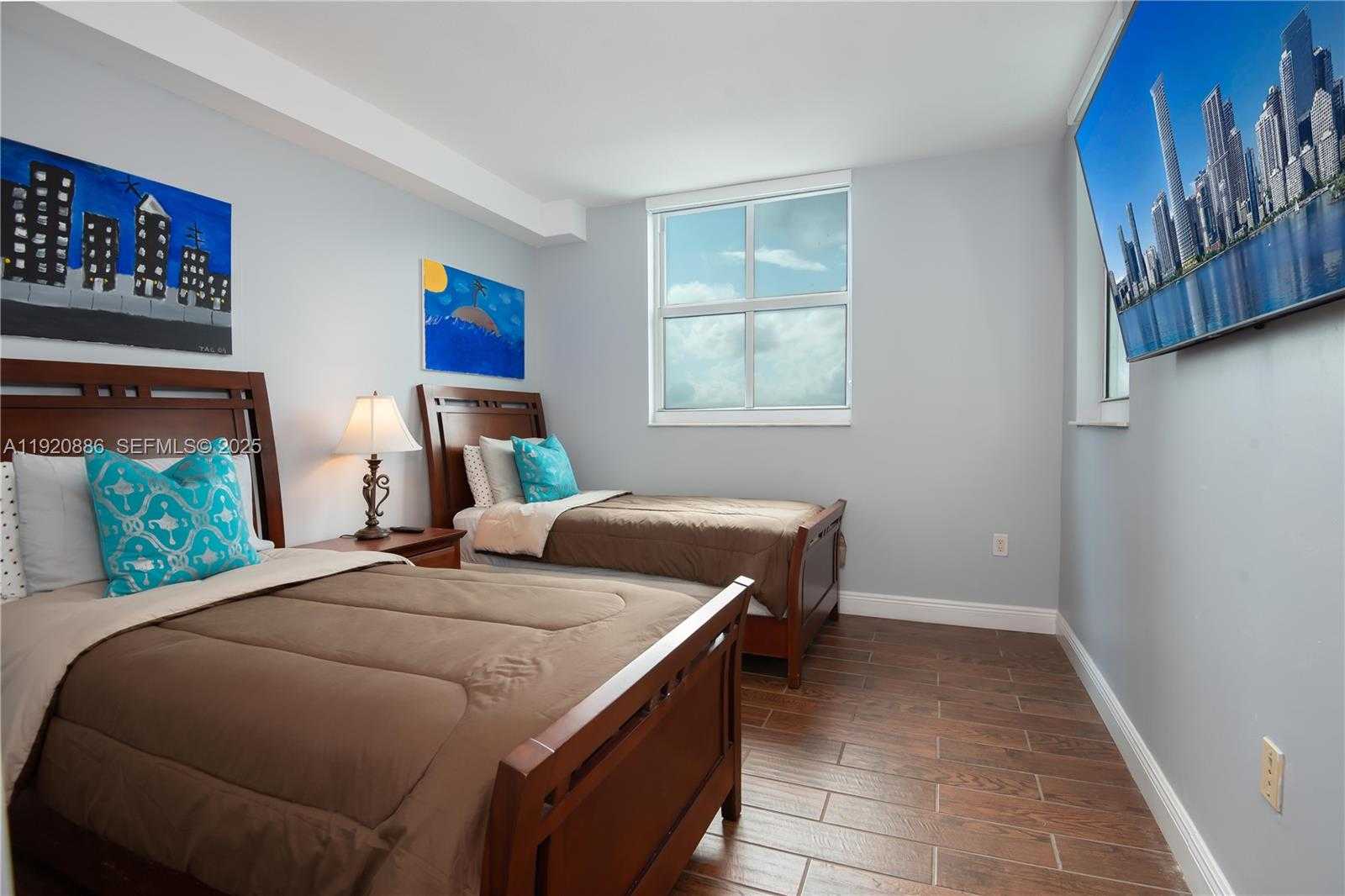 Small Image of 1250 SOUTH MIAMI AVE #3205, Miami Number 16