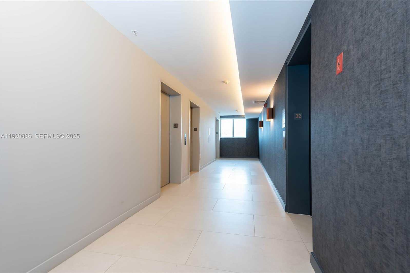 Small Image of 1250 SOUTH MIAMI AVE #3205, Miami Number 23