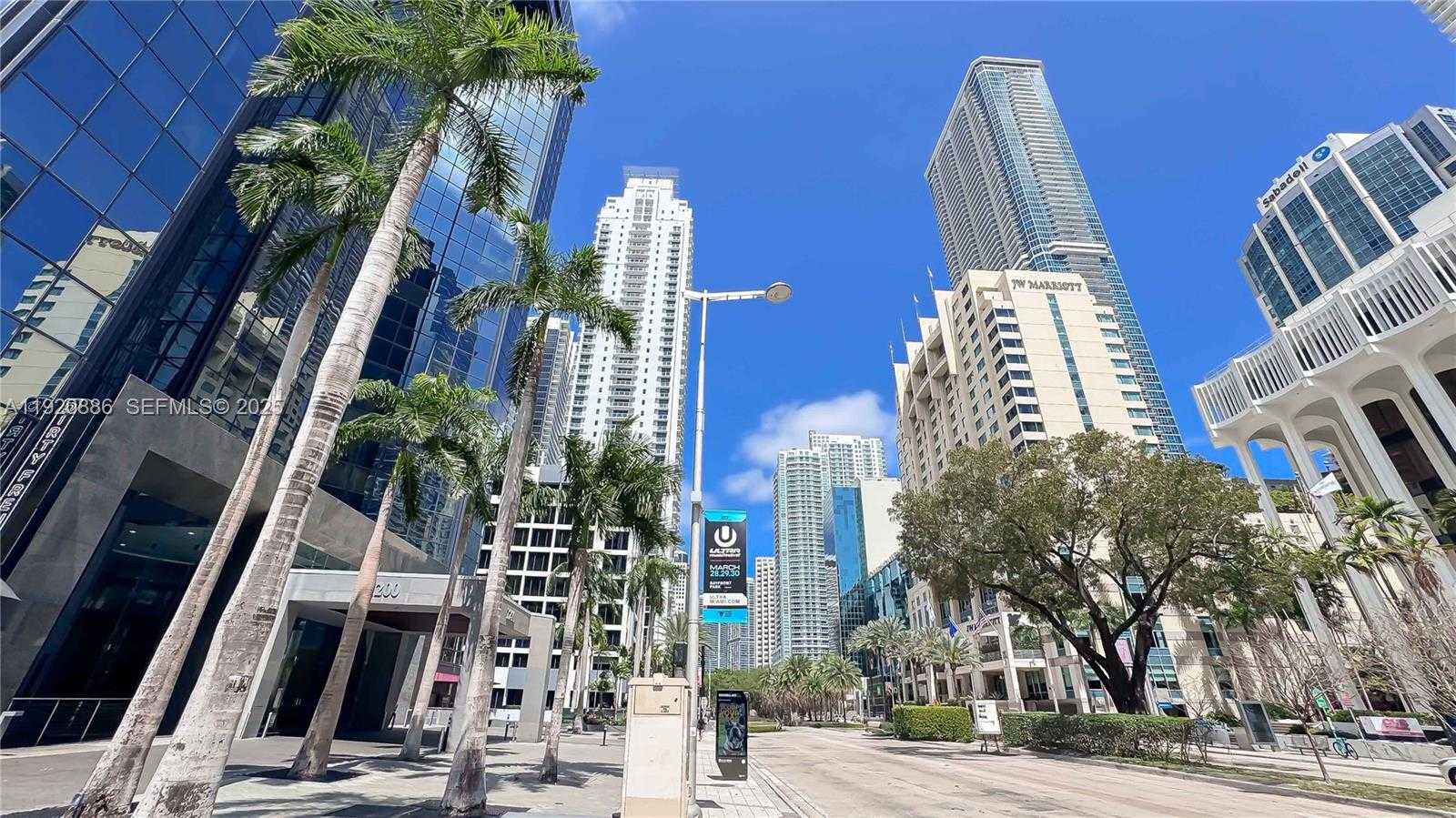 Small Image of 1250 SOUTH MIAMI AVE #3205, Miami Number 27
