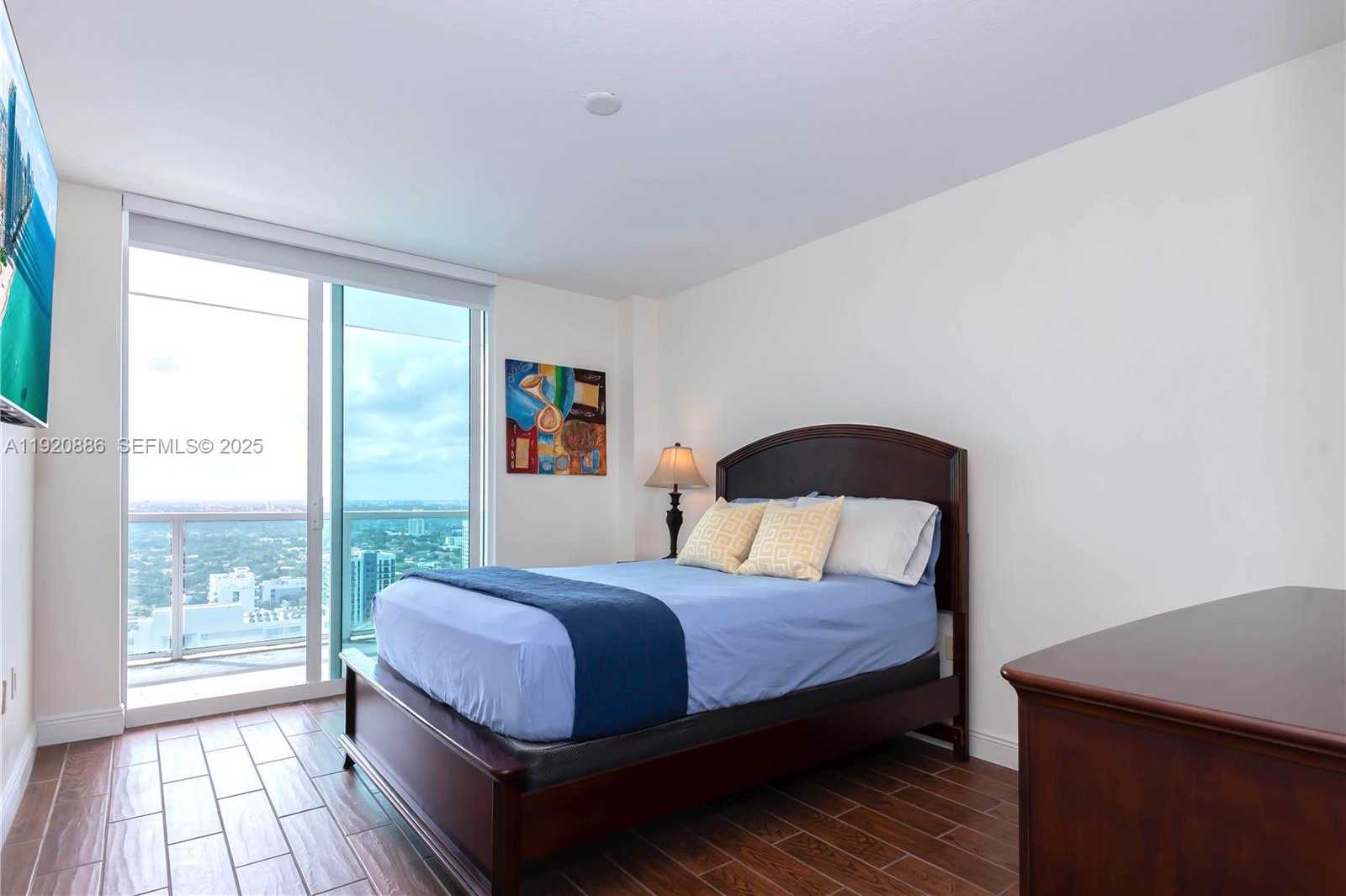 Small Image of 1250 SOUTH MIAMI AVE #3205, Miami Number 9