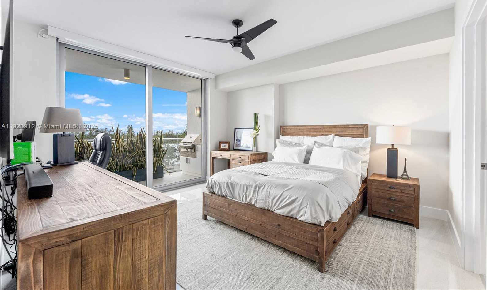 Small Image of 1180 NORTH FEDERAL HWY #607, Fort Lauderdale Number 19