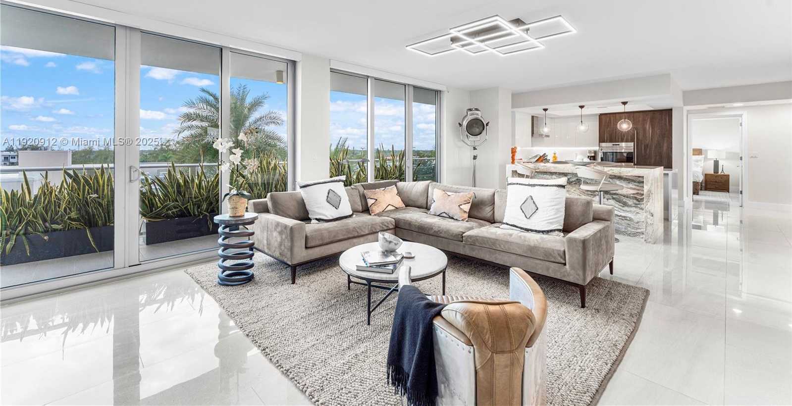 Small Image of 1180 NORTH FEDERAL HWY #607, Fort Lauderdale Number 3