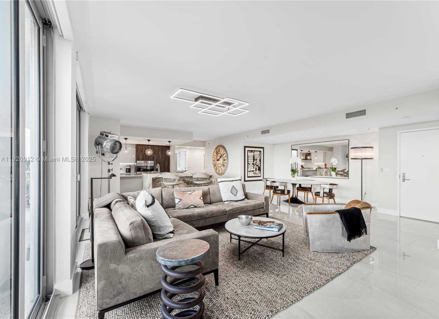 Small Image of 1180 NORTH FEDERAL HWY #607, Fort Lauderdale Number 4