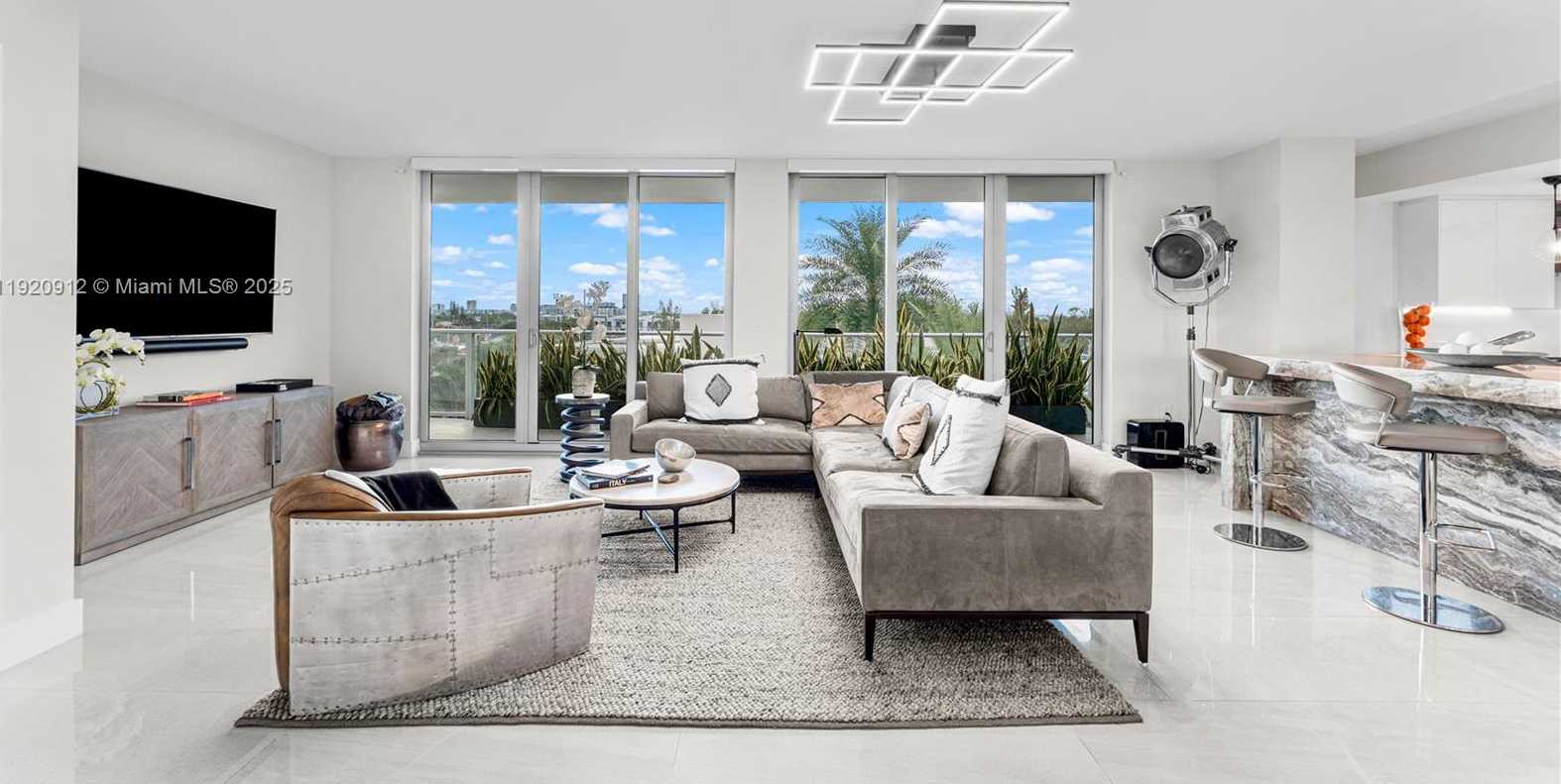 Small Image of 1180 NORTH FEDERAL HWY #607, Fort Lauderdale Number 5