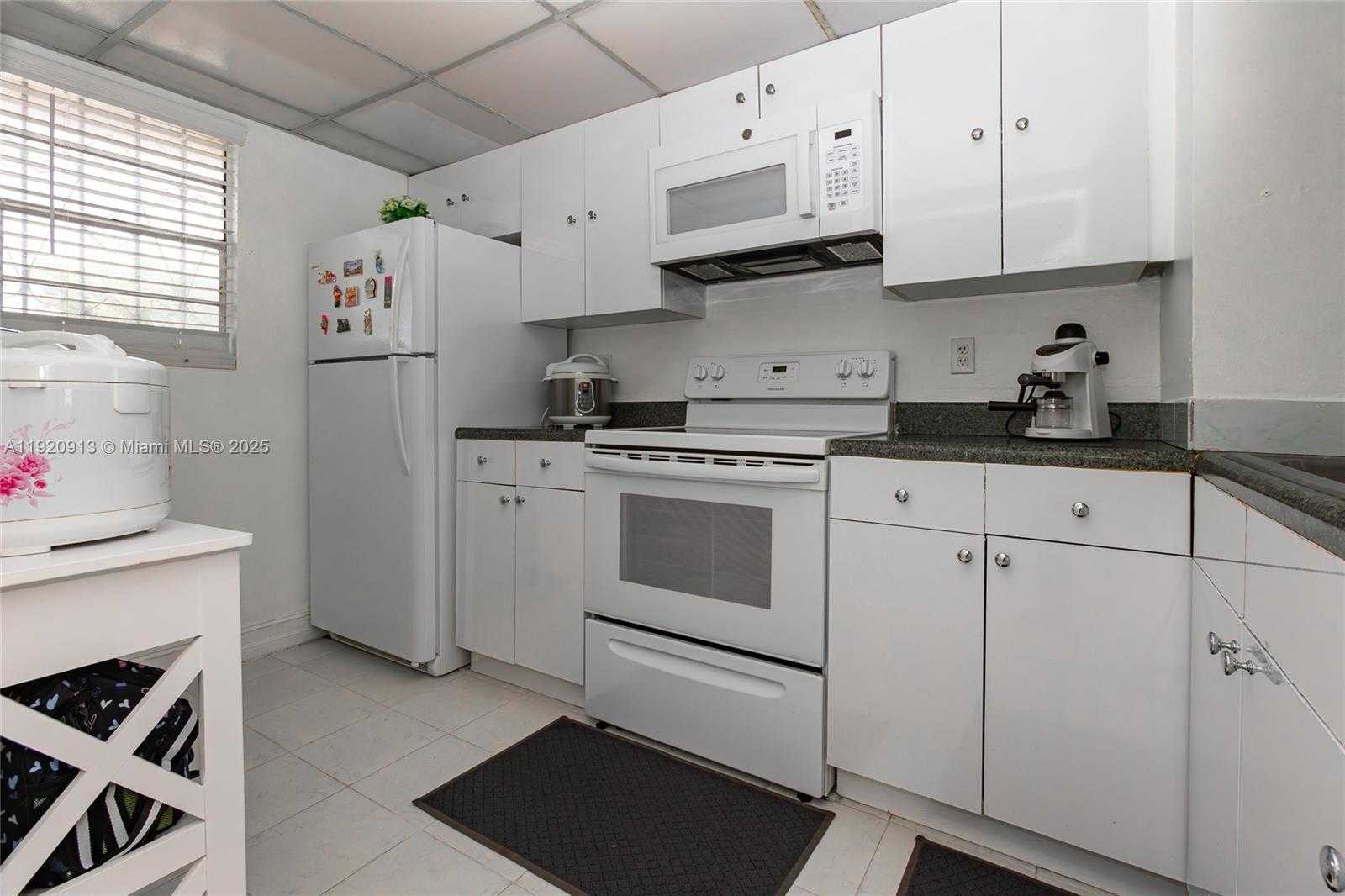 Small Image of 245 NORTH WEST 109TH AVE #209, Miami Number 11