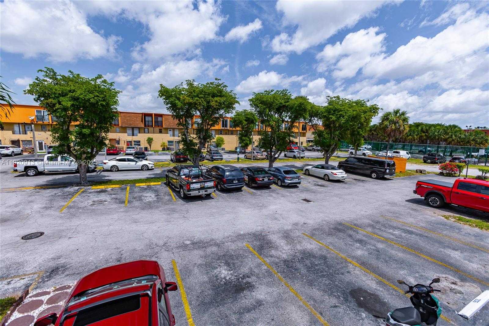 Small Image of 245 NORTH WEST 109TH AVE #209, Miami Number 3