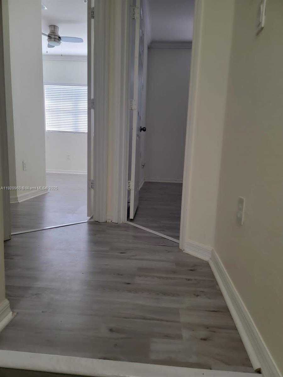 Small Image of 10870 NORTH WEST 88TH TER #227, Doral Number 17