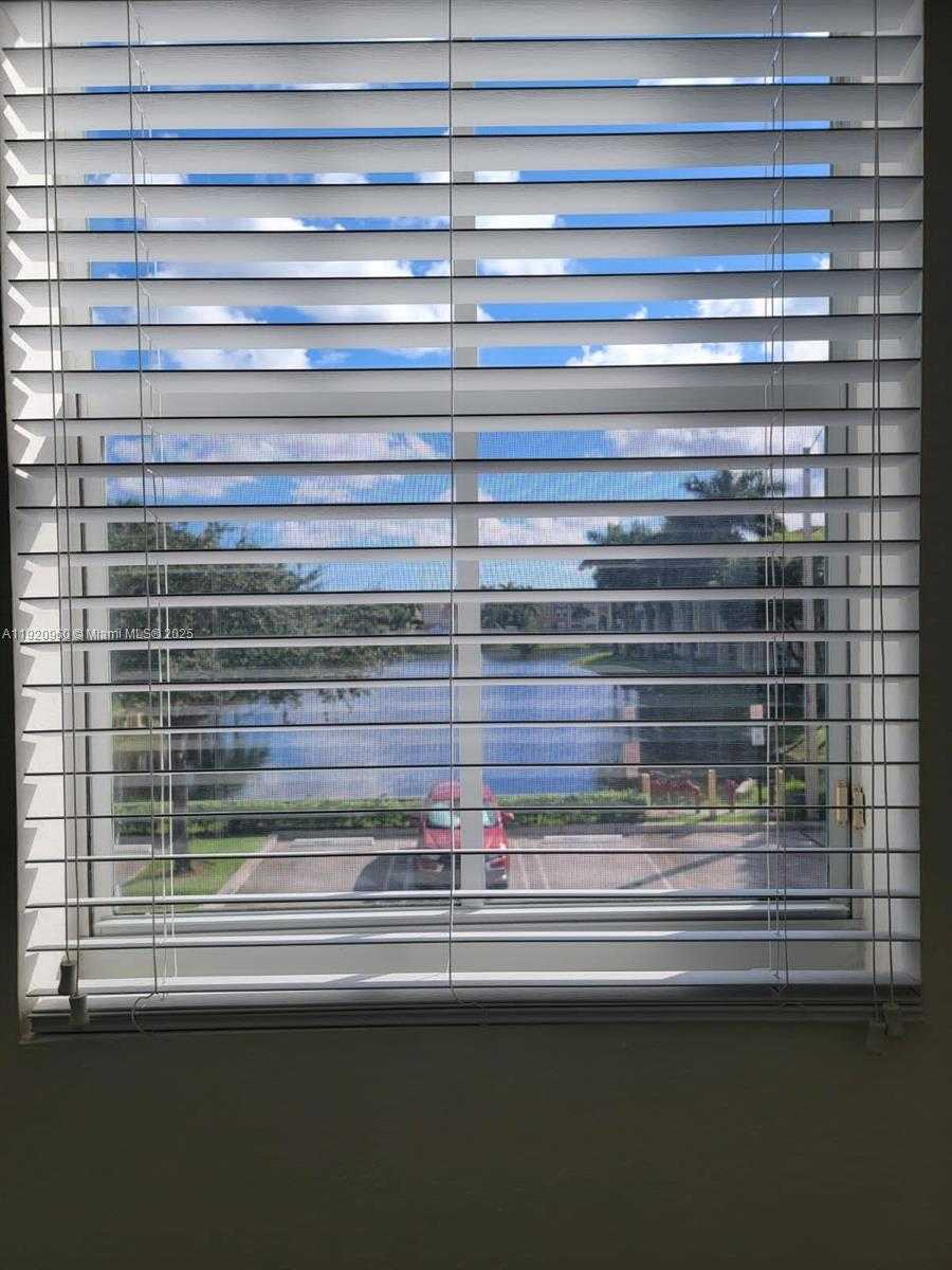 Small Image of 10870 NORTH WEST 88TH TER #227, Doral Number 22