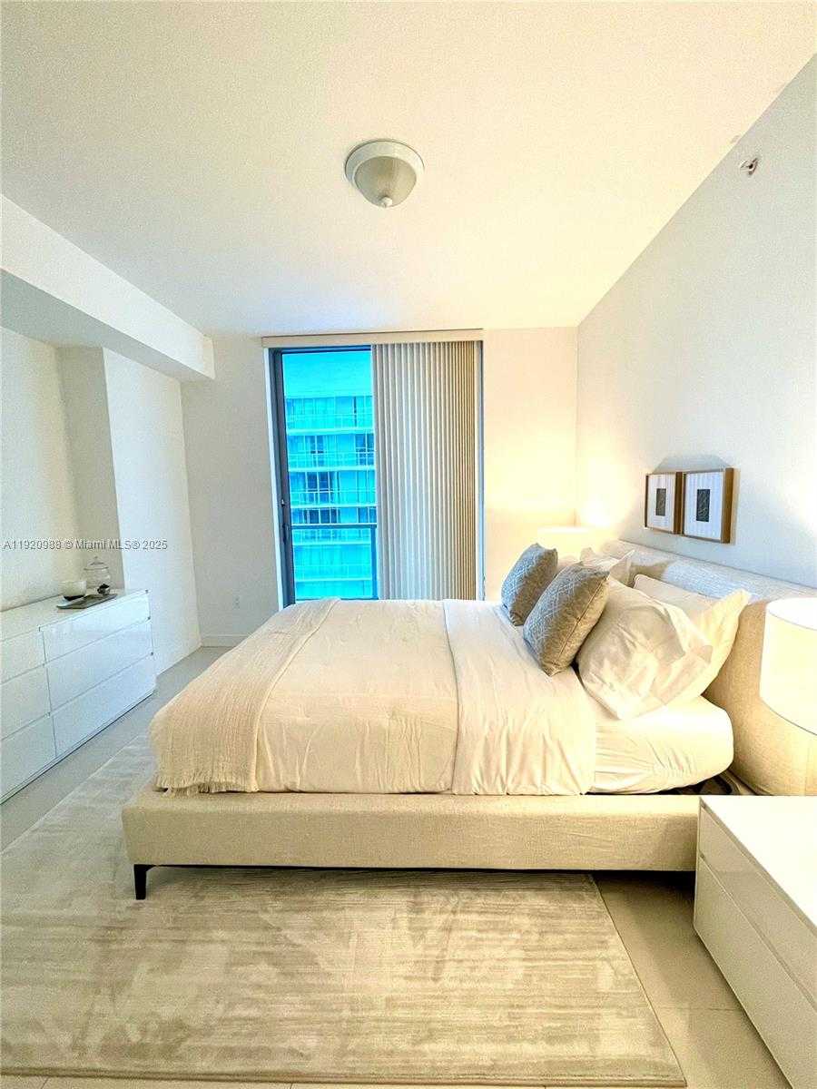 Small Image of 79 SOUTH WEST 12TH ST #2407-S, Miami Number 17