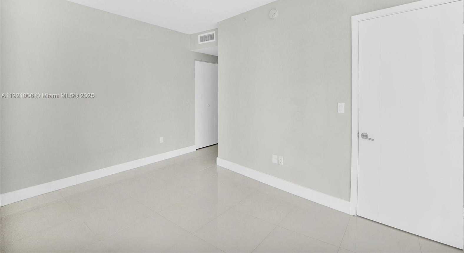 Small Image of 1010 SOUTH WEST 2ND AVE #1004, Miami Number 16