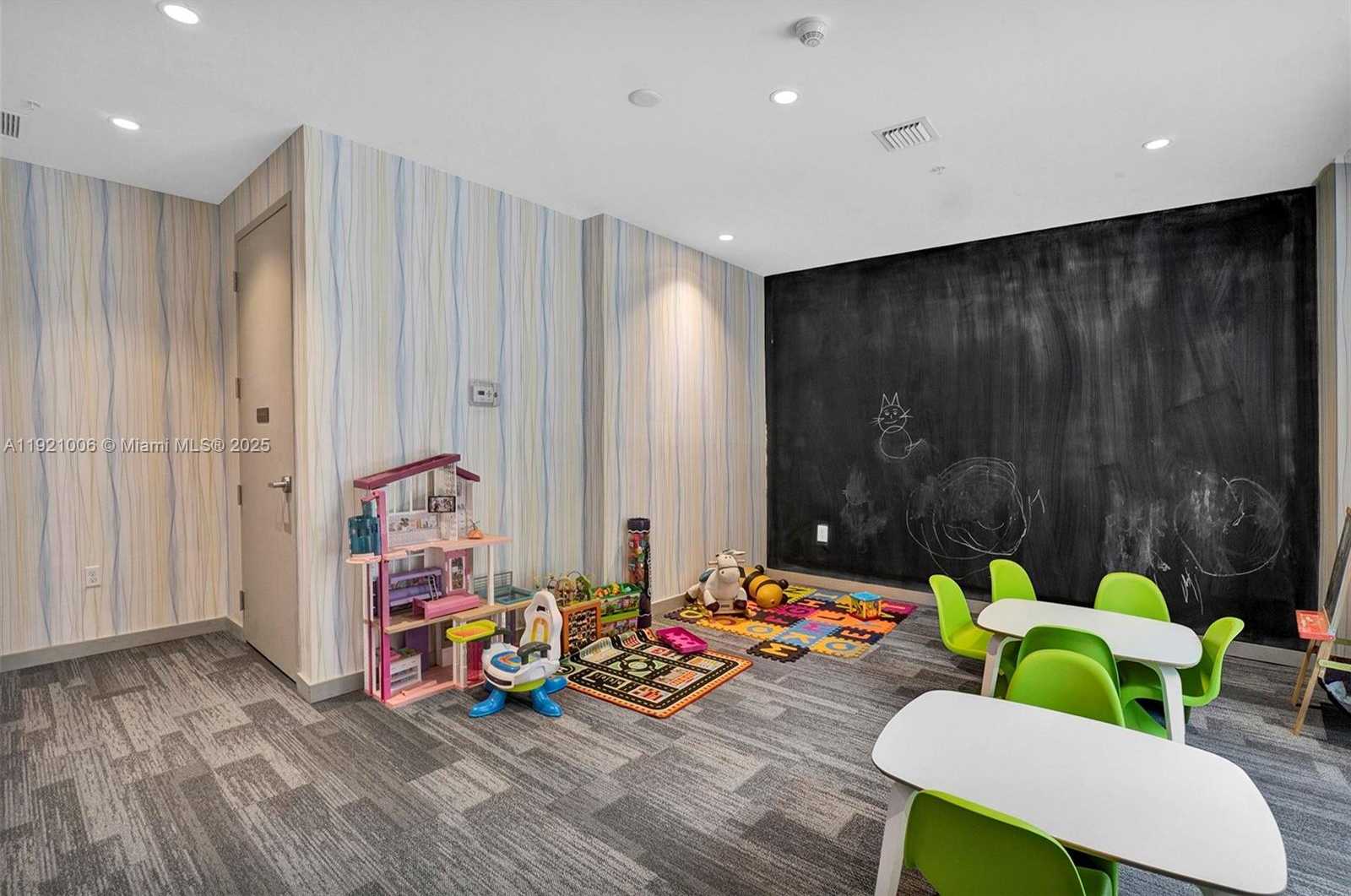 Small Image of 1010 SOUTH WEST 2ND AVE #1004, Miami Number 33