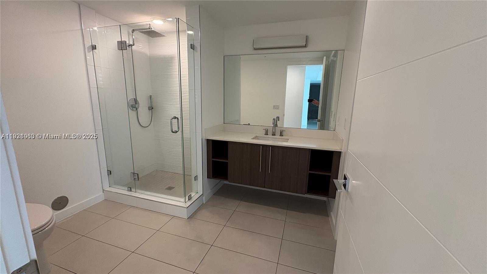 Imagen de Pequeño Objeto