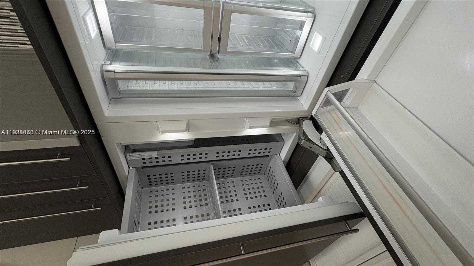 Imagen de Pequeño Objeto