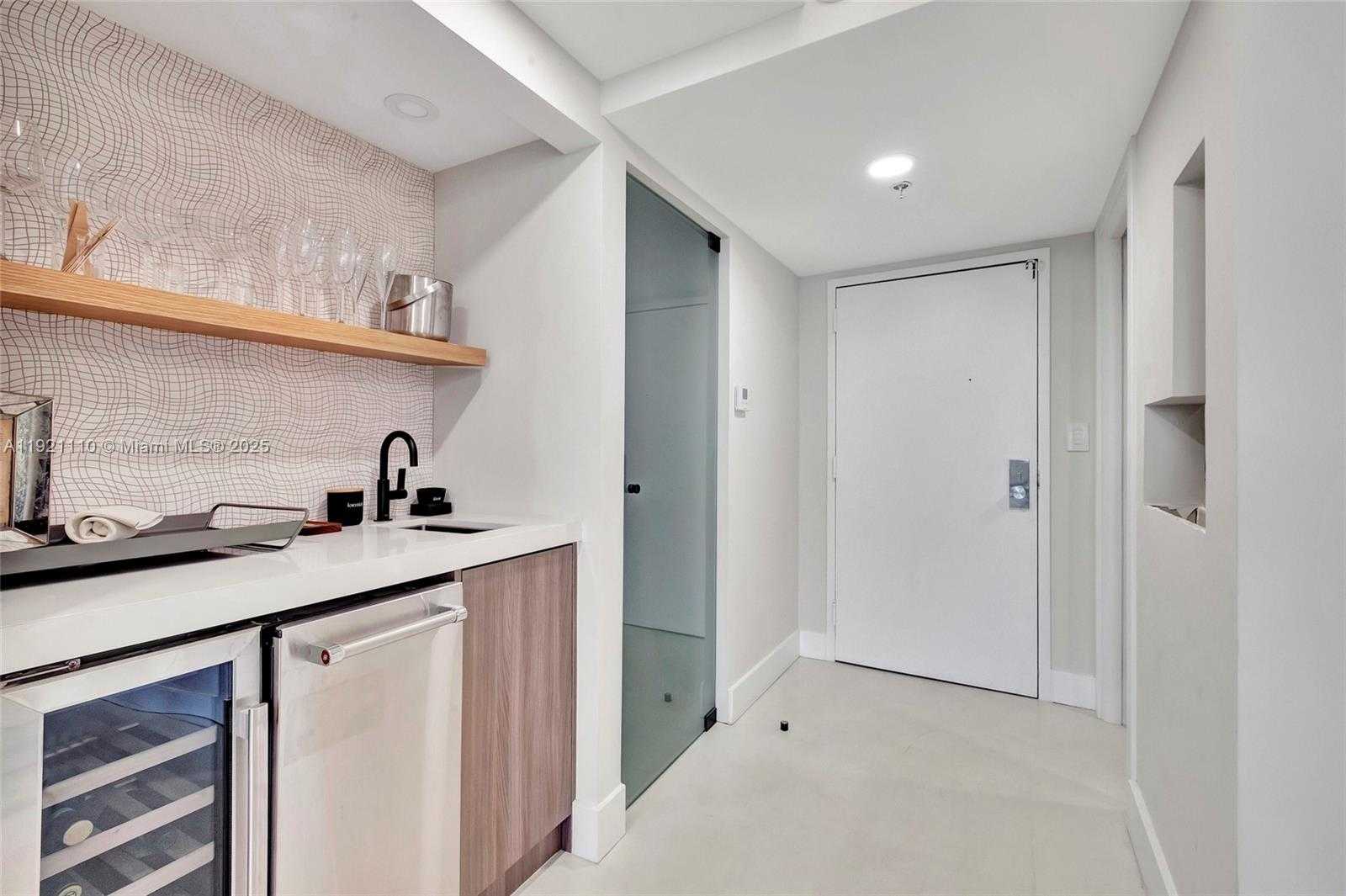 Small Image of 1627 BRICKELL AVE #1202, Miami Number 10