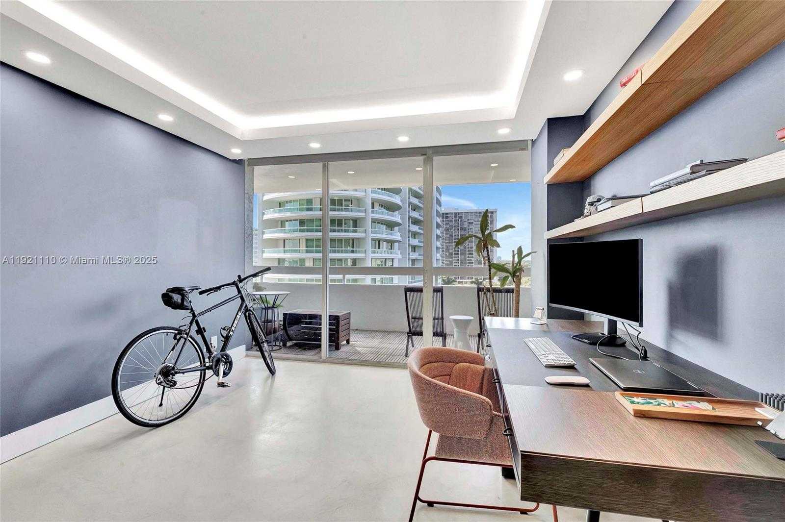 Small Image of 1627 BRICKELL AVE #1202, Miami Number 13