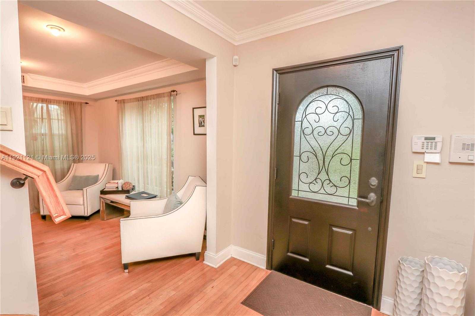 Imagen de Pequeño Objeto