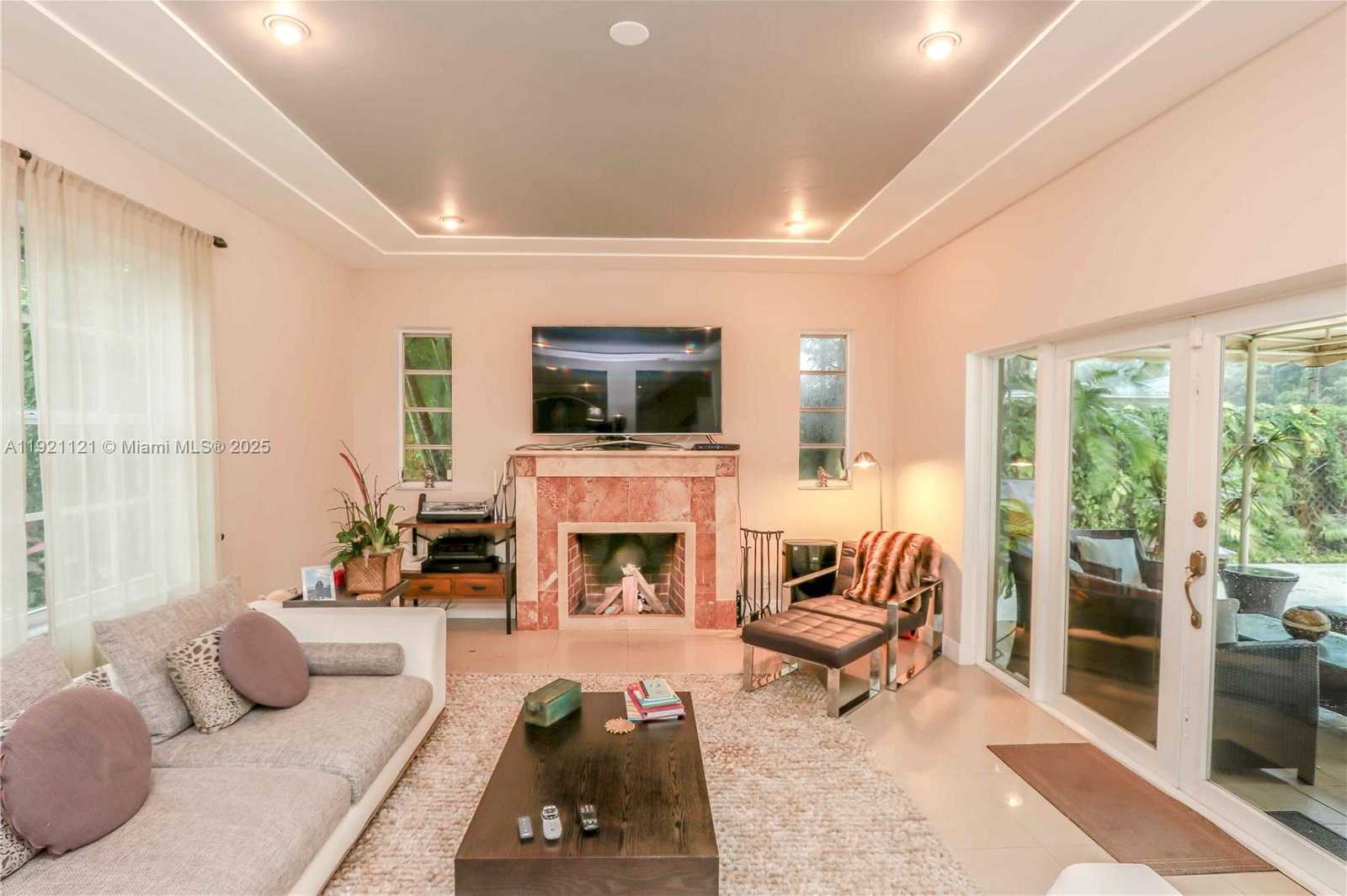 Imagen de Pequeño Objeto