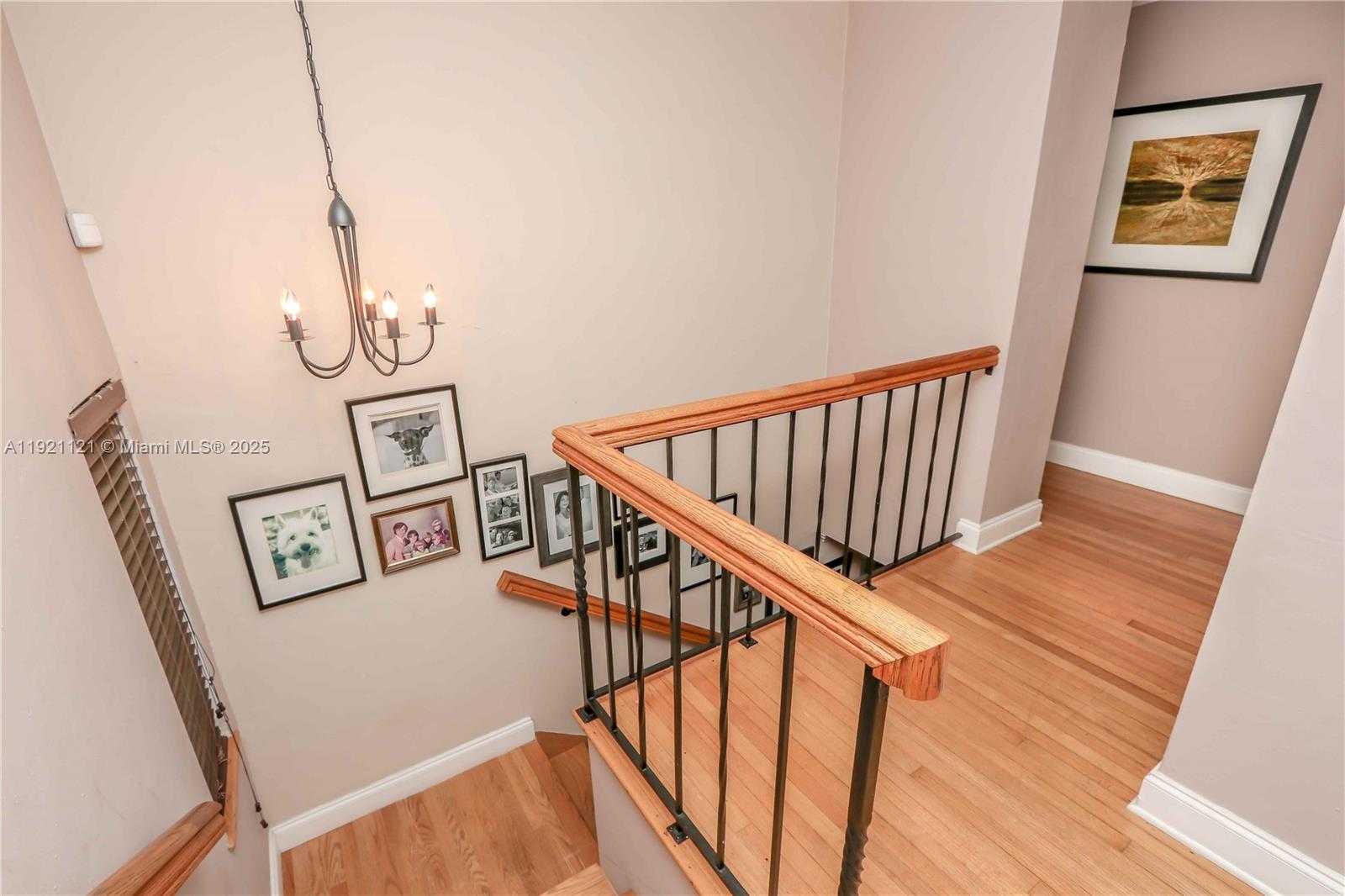 Imagen de Pequeño Objeto