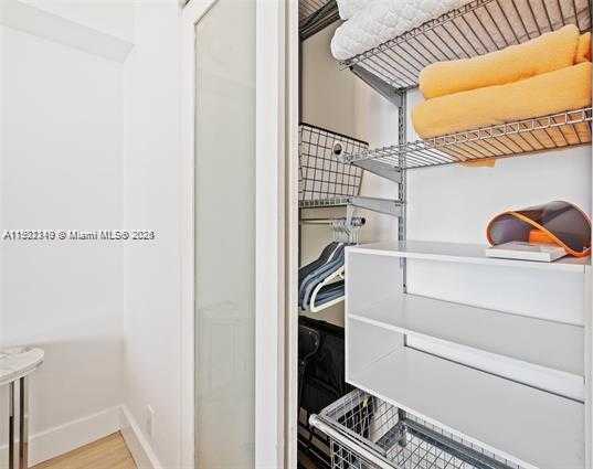 Small Image of 100 BAYVIEW DR #1407, Sunny Isles Beach Number 24