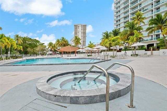 Small Image of 100 BAYVIEW DR #1407, Sunny Isles Beach Number 29