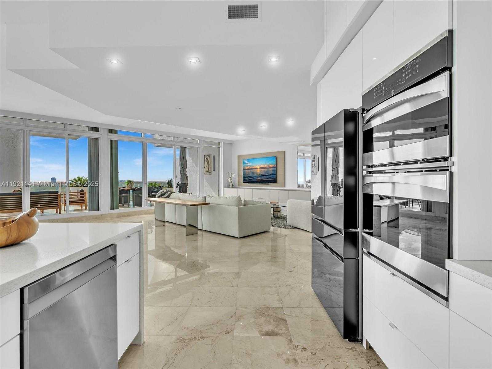 Small Image of 16500 COLLINS AVE #PH54, Sunny Isles Beach Number 12
