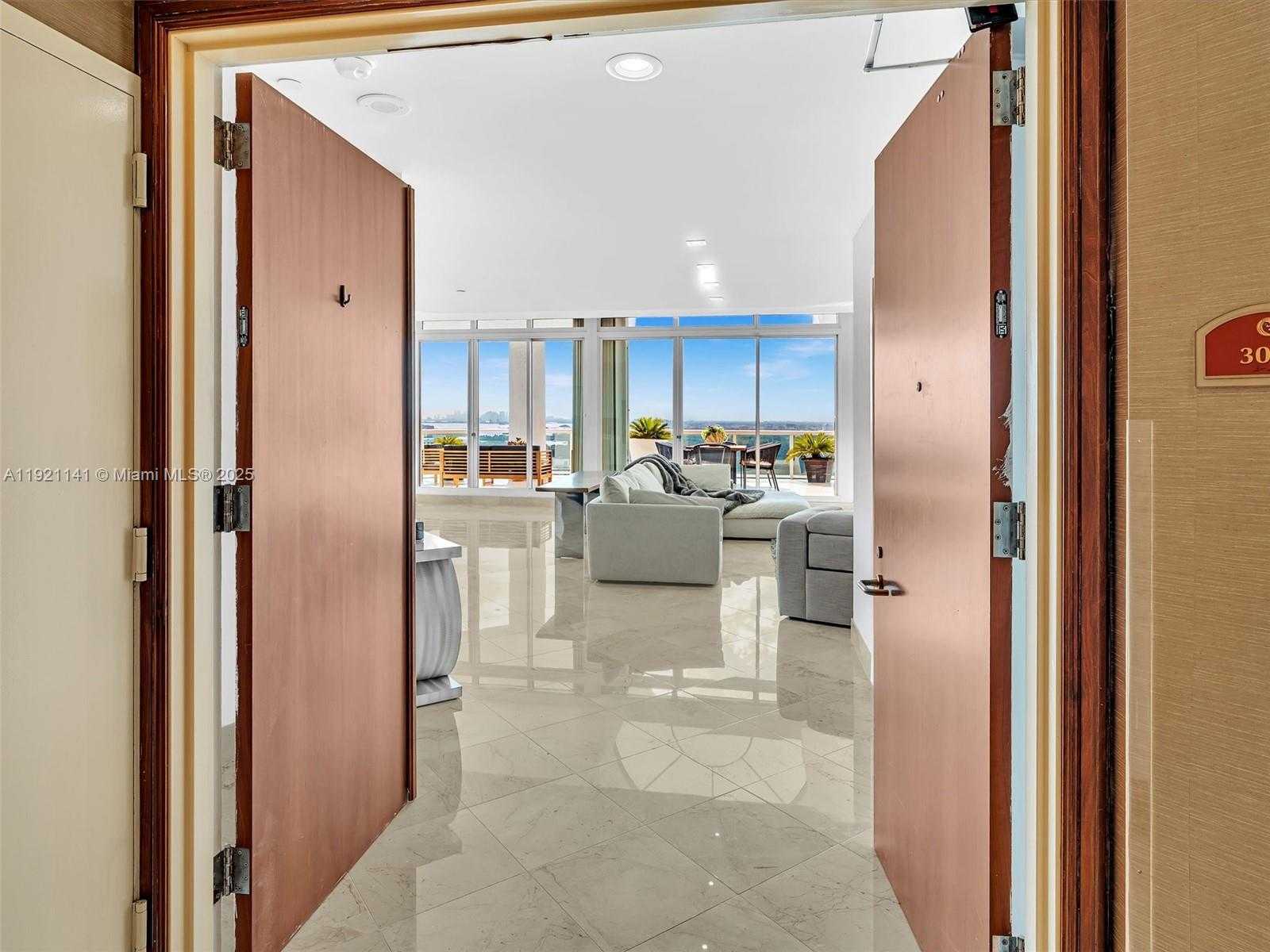 Small Image of 16500 COLLINS AVE #PH54, Sunny Isles Beach Number 2