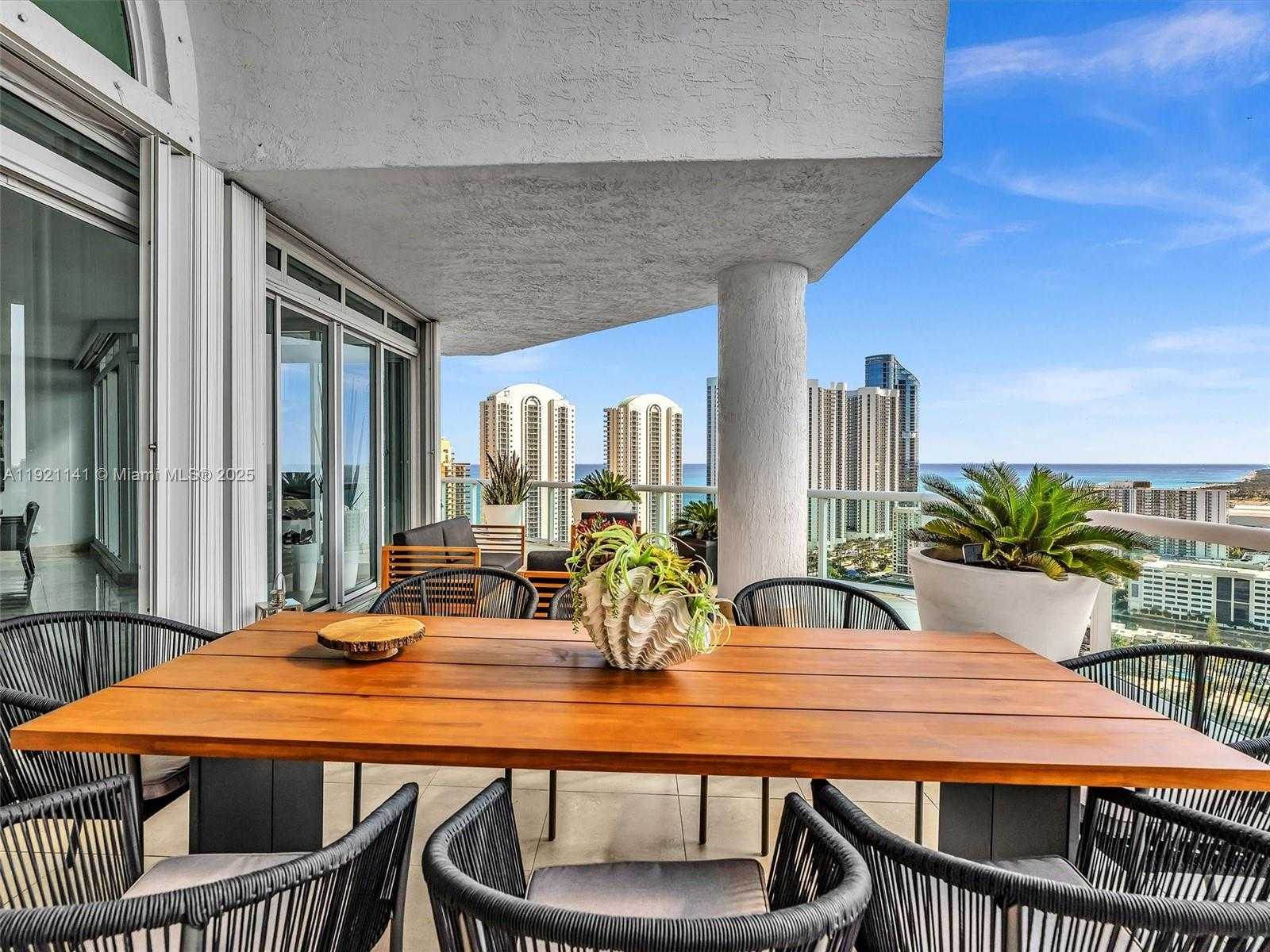 Small Image of 16500 COLLINS AVE #PH54, Sunny Isles Beach Number 29
