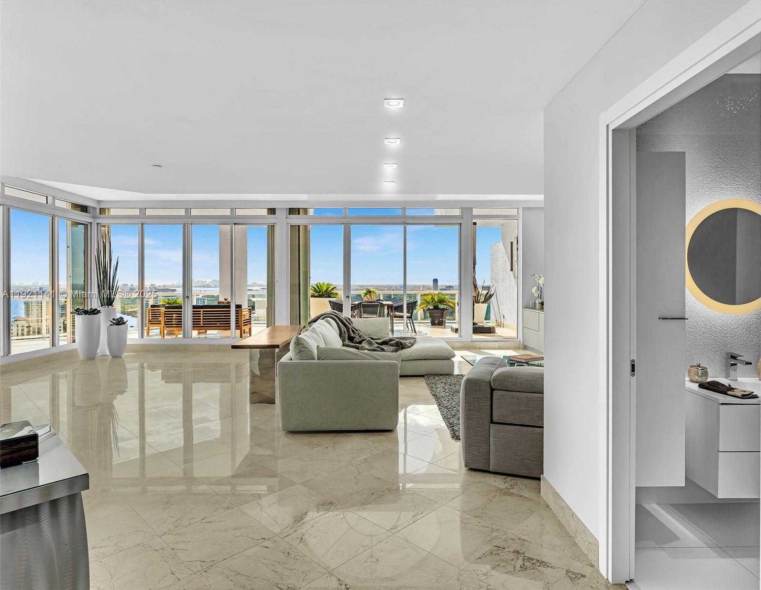 Small Image of 16500 COLLINS AVE #PH54, Sunny Isles Beach Number 3