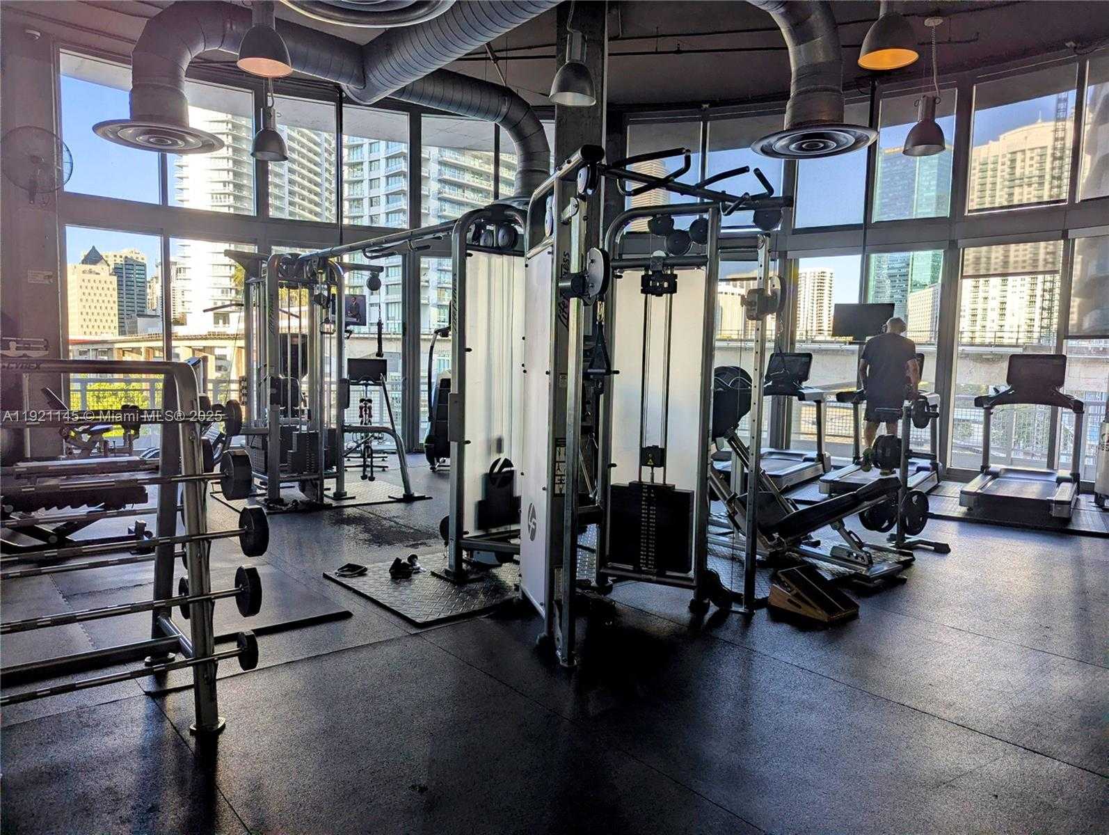 Small Image of 690 SOUTH WEST 1ST CT #1423, Miami Number 11