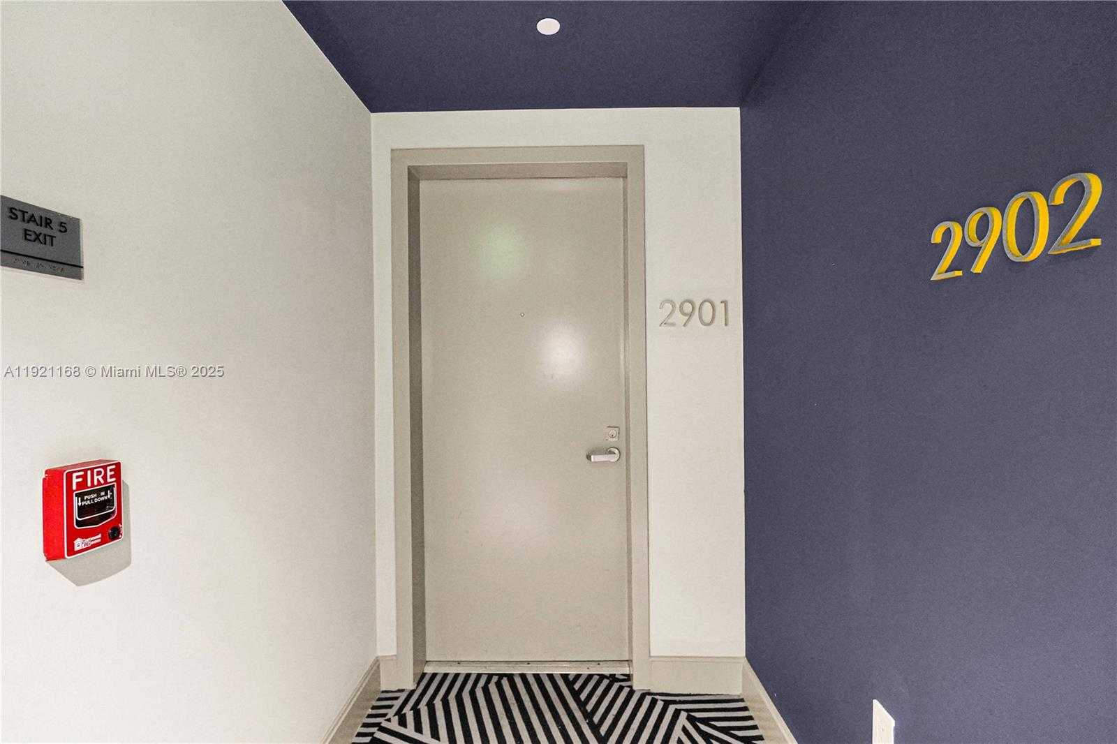 Small Image of 45 SOUTH WEST 9TH ST #2901, Miami Number 27