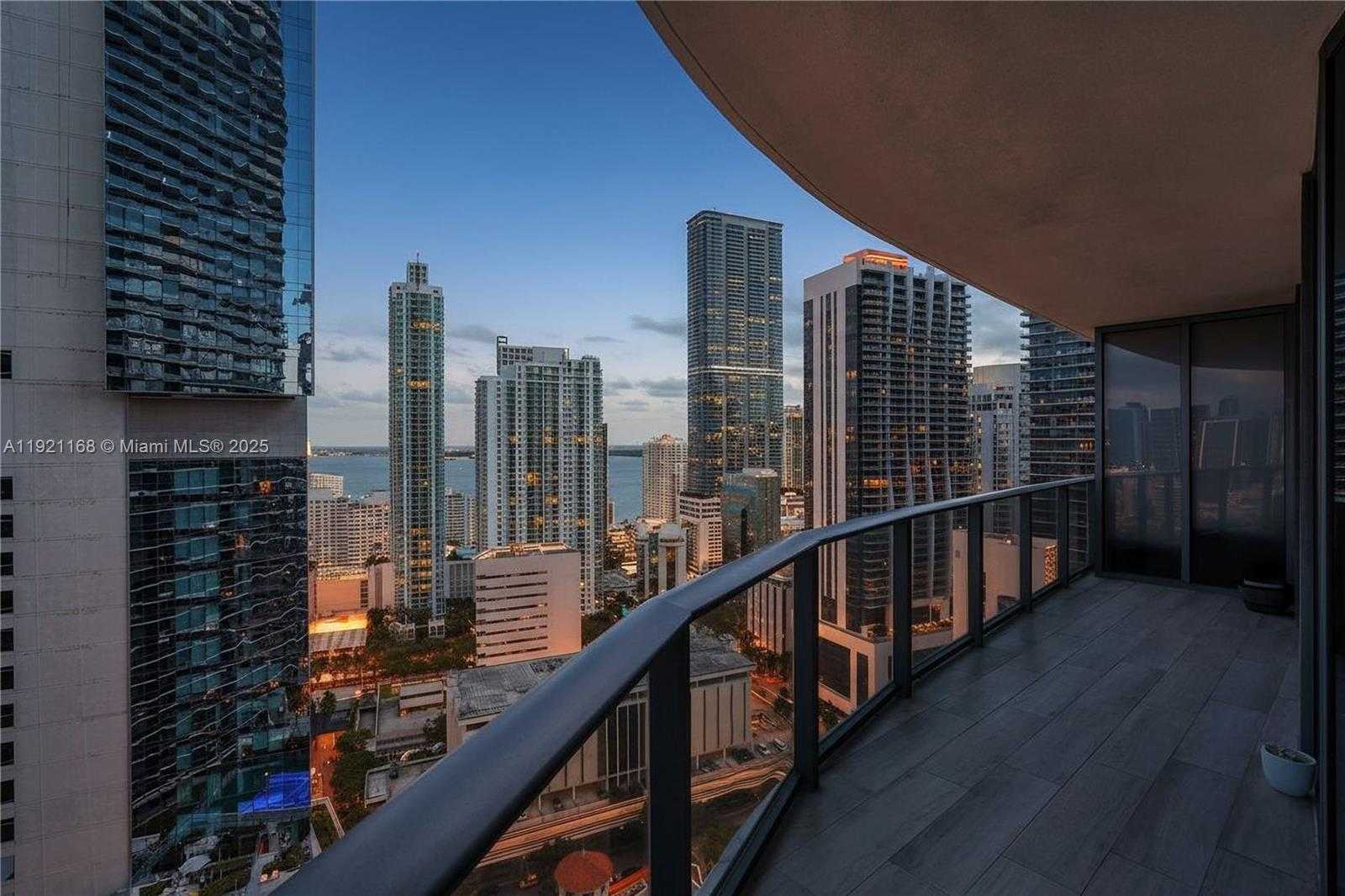 Small Image of 45 SOUTH WEST 9TH ST #2901, Miami Number 29