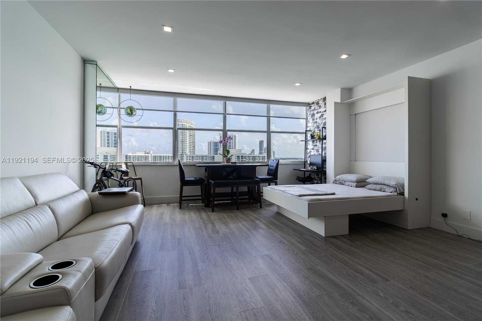 Small Image of 20 EAST ISLAND AVE #1415, Miami Beach Number 11