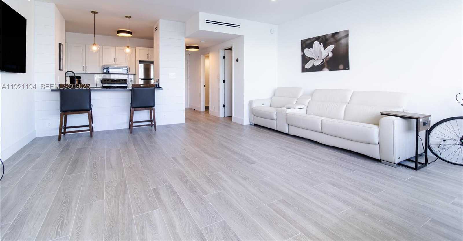 Small Image of 20 EAST ISLAND AVE #1415, Miami Beach Number 15