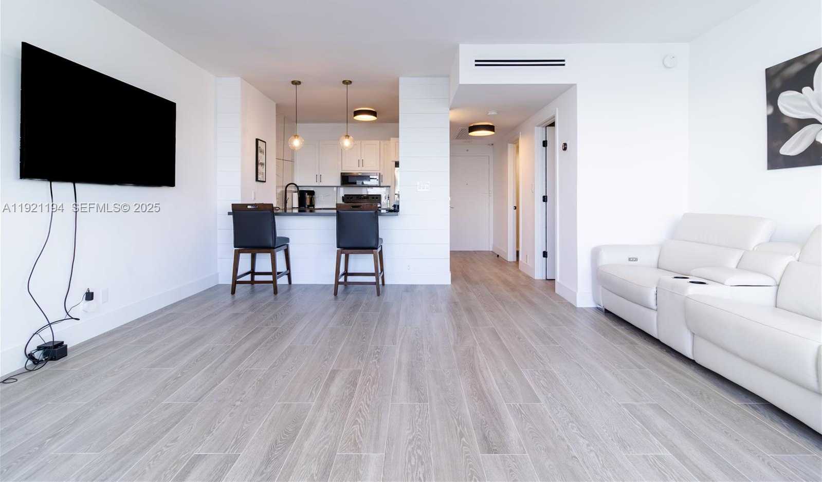 Small Image of 20 EAST ISLAND AVE #1415, Miami Beach Number 16