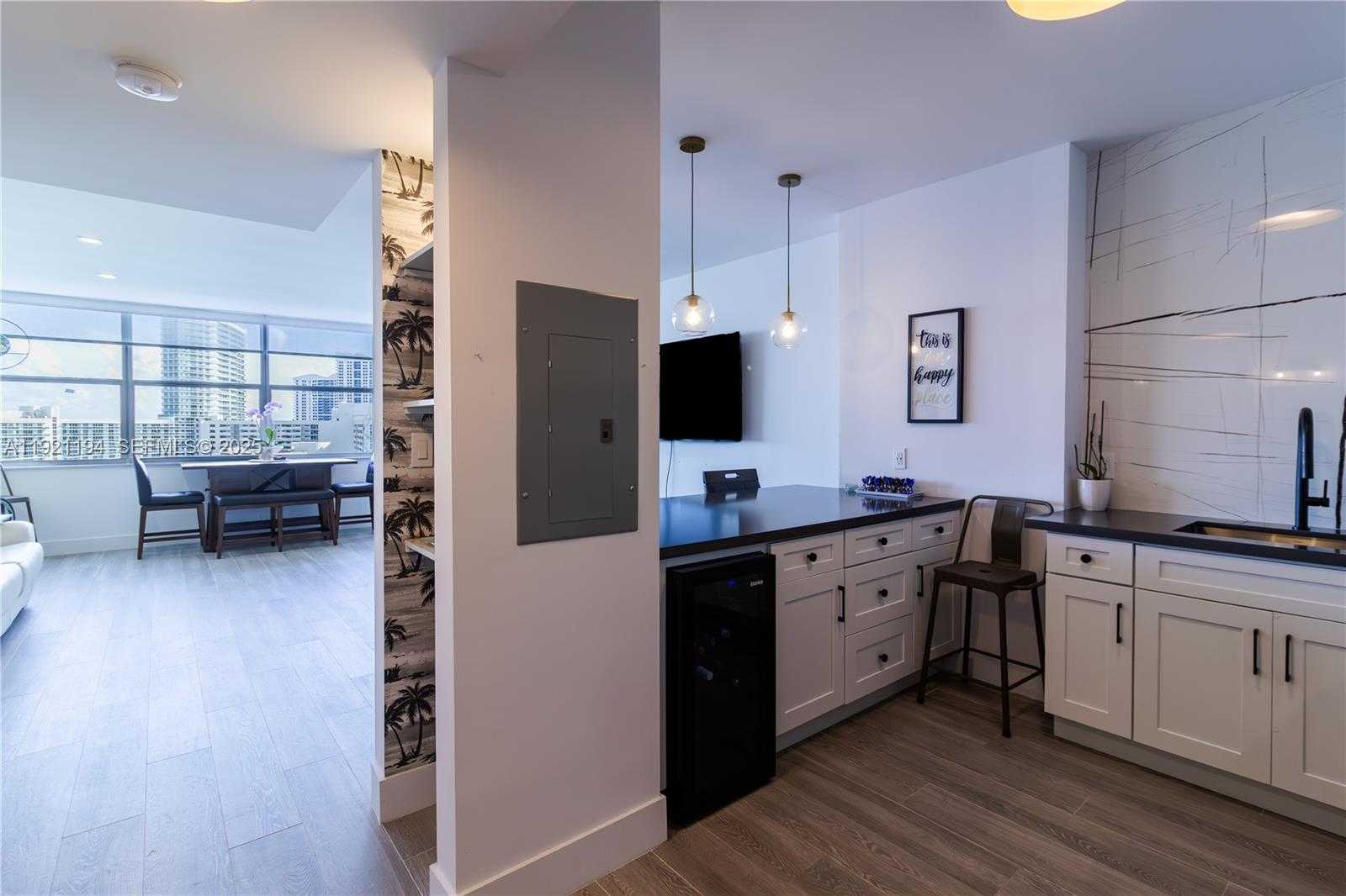 Small Image of 20 EAST ISLAND AVE #1415, Miami Beach Number 20