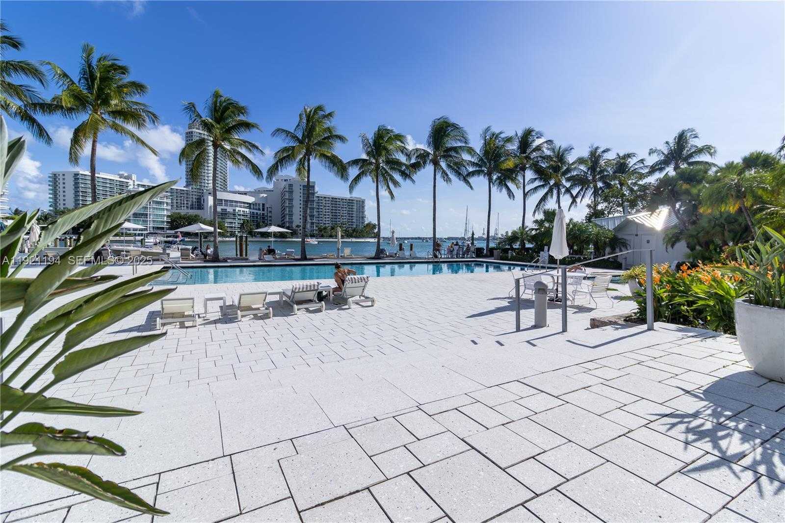 Small Image of 20 EAST ISLAND AVE #1415, Miami Beach Number 28