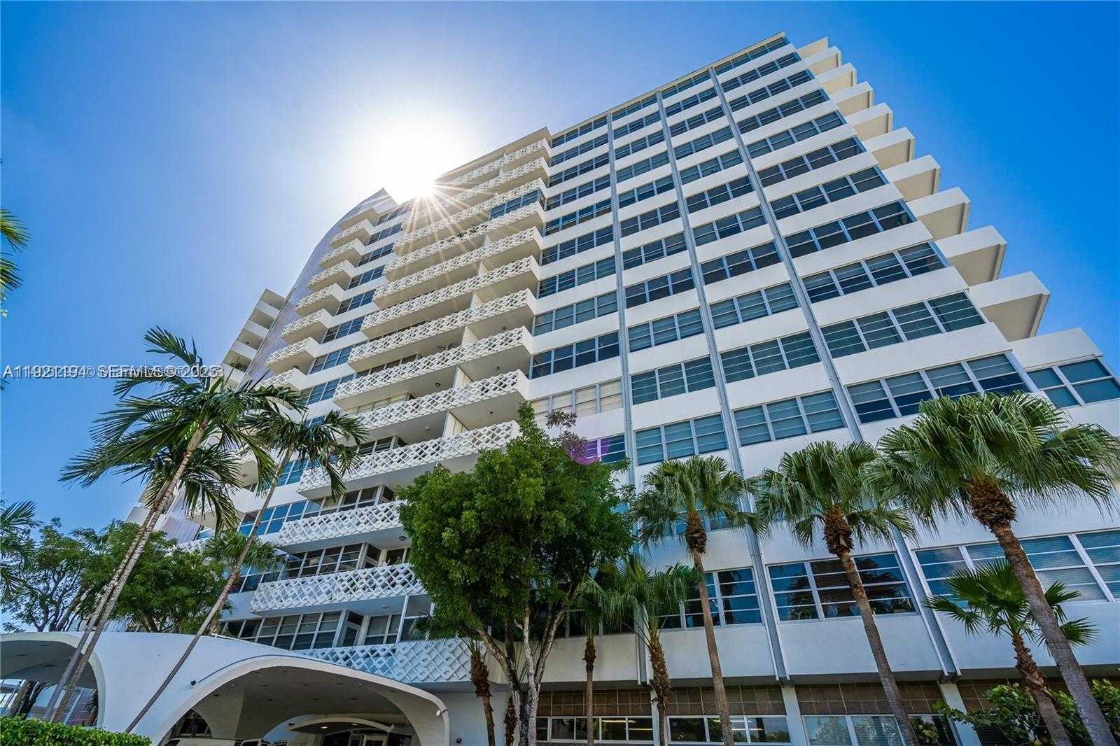 Small Image of 20 EAST ISLAND AVE #1415, Miami Beach Number 5