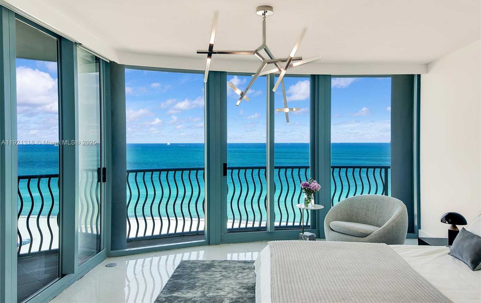 Small Image of 1500 OCEAN DR #1201, Miami Beach Number 30