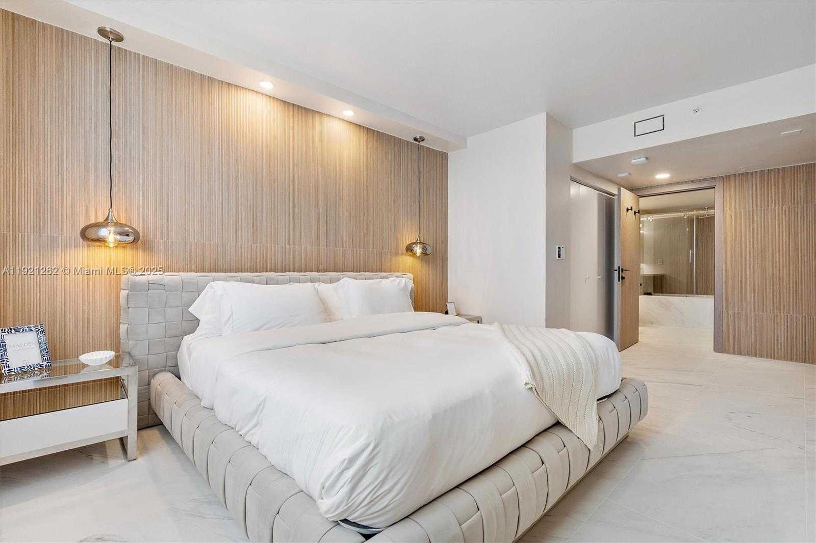 Imagen de Pequeño Objeto