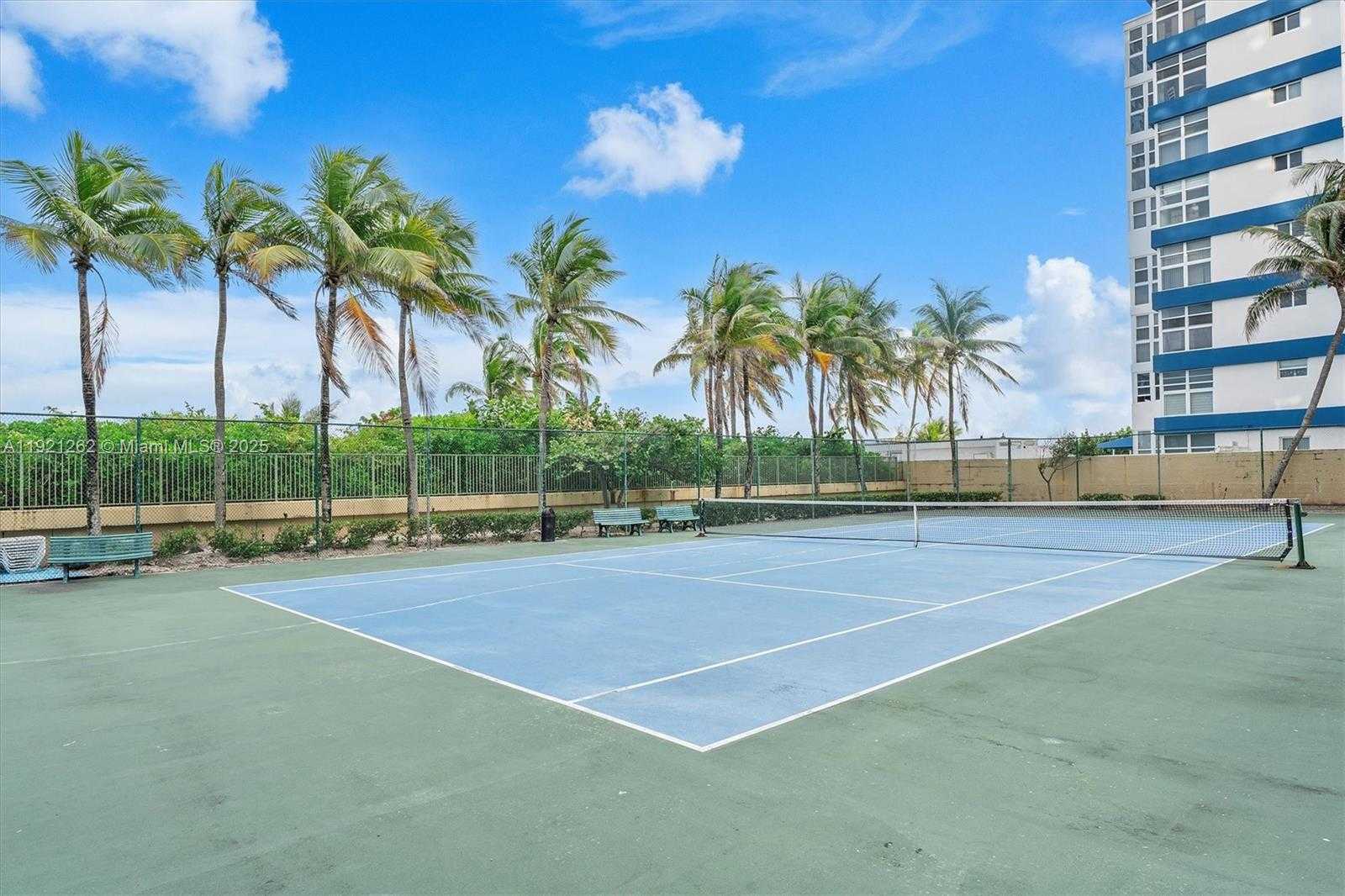 Imagen de Pequeño Objeto