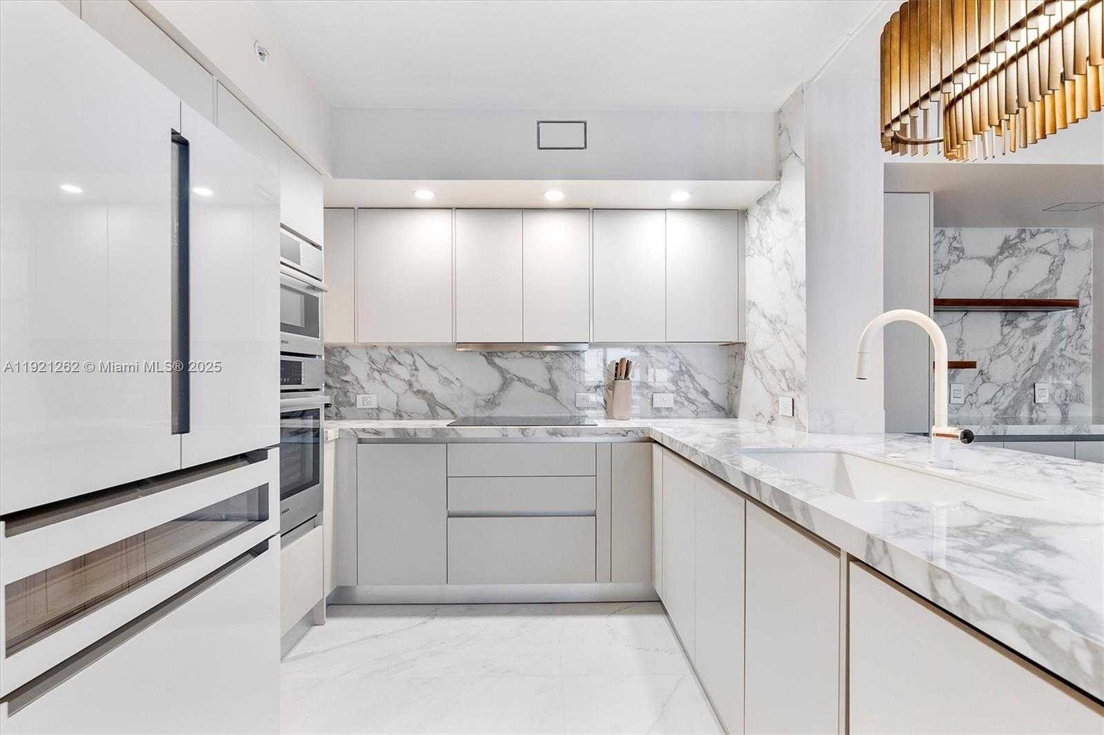 Imagen de Pequeño Objeto