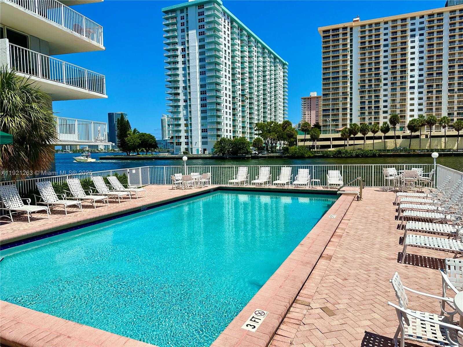 Small Image of 4000 NORTH EAST 170TH ST #605, North Miami Beach Number 33