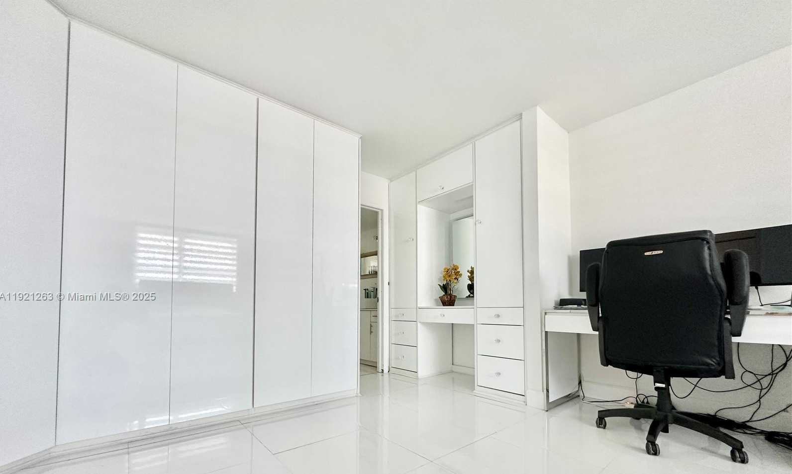 Small Image of 4000 NORTH EAST 170TH ST #605, North Miami Beach Number 45