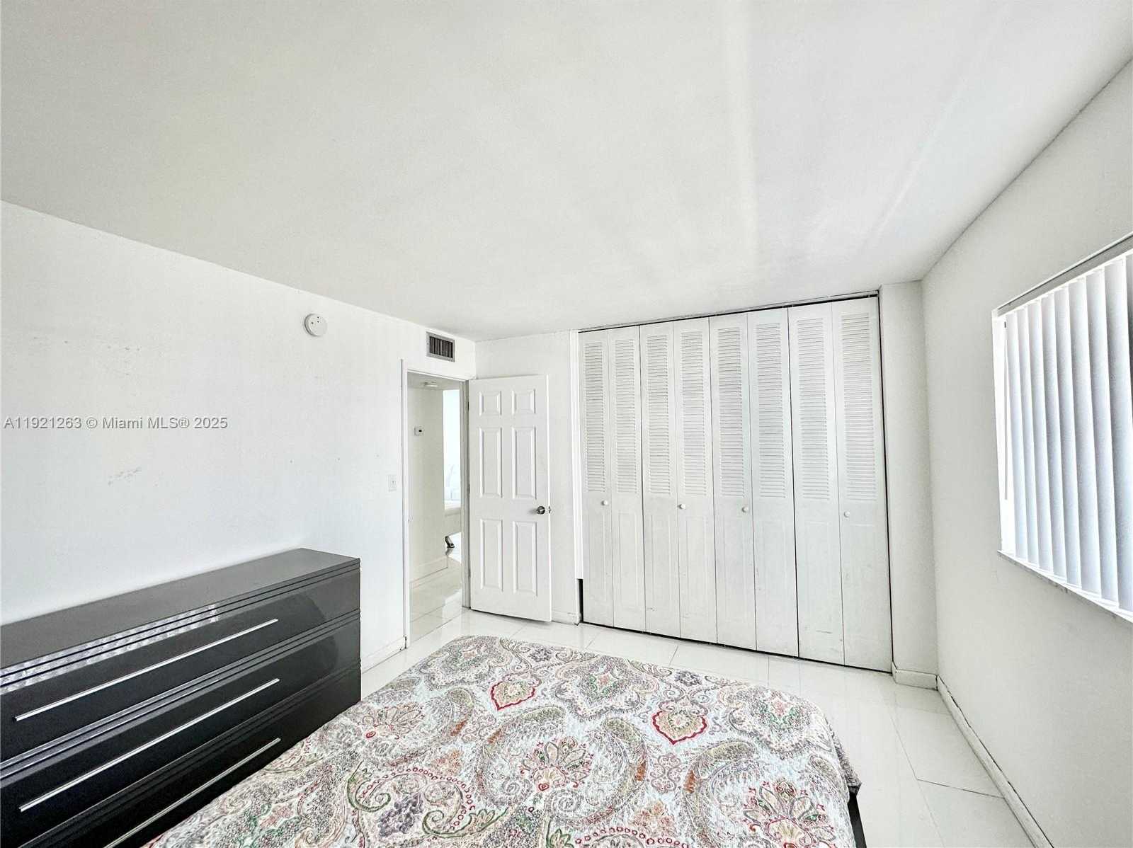 Small Image of 4000 NORTH EAST 170TH ST #605, North Miami Beach Number 52