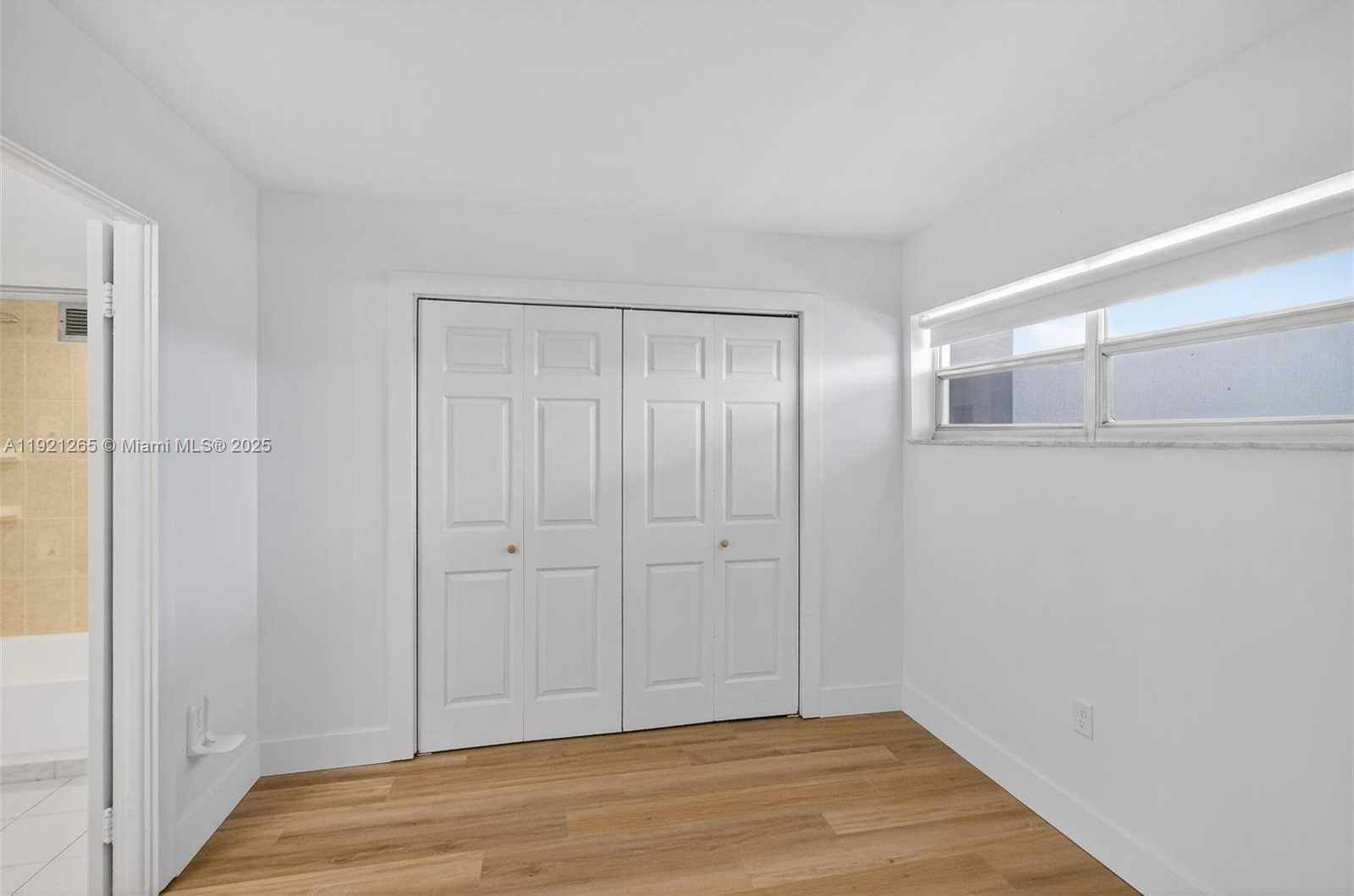 Small Image of 1331 LINCOLN RD #602, Miami Beach Number 31